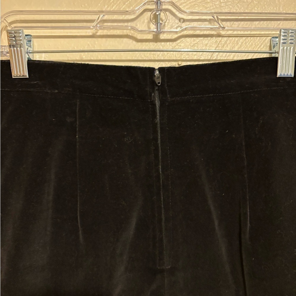 Women’s Vintage Claude velvet skirt size 9-10 - Picture 8 of 9